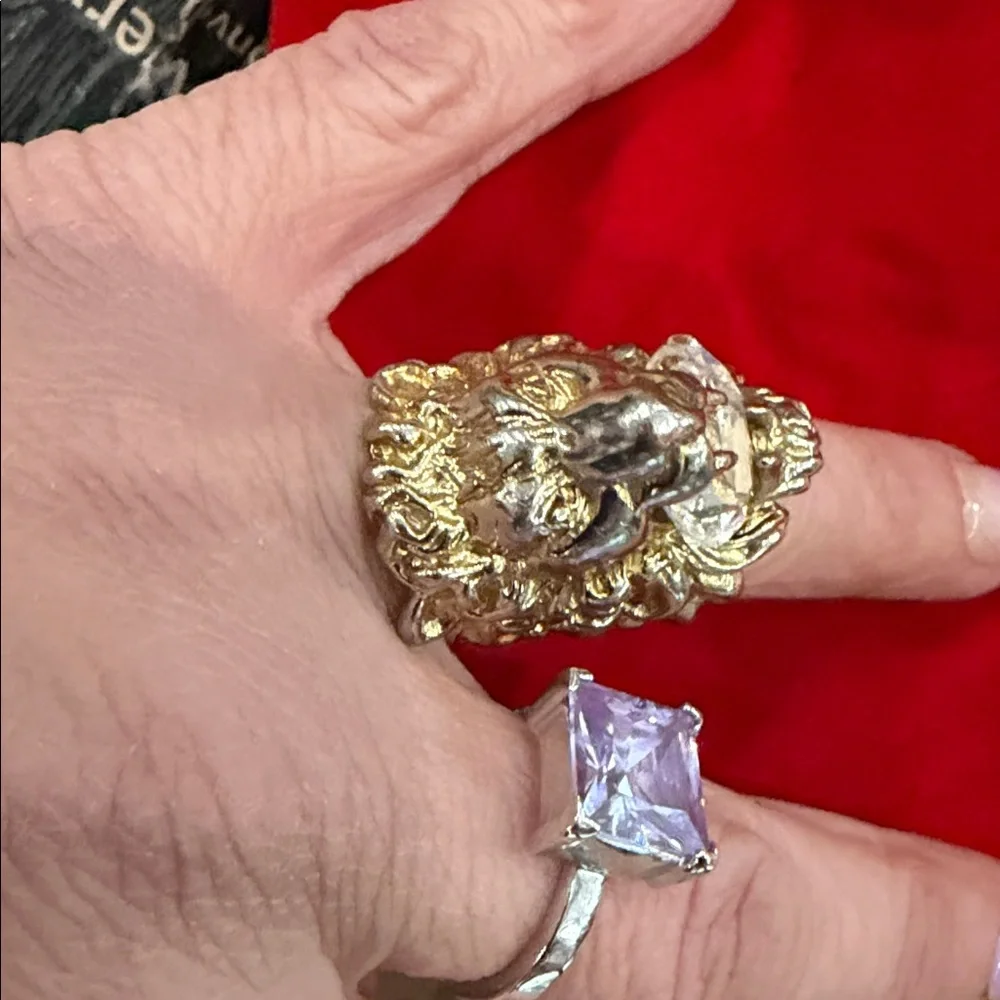 Gucci designer ring